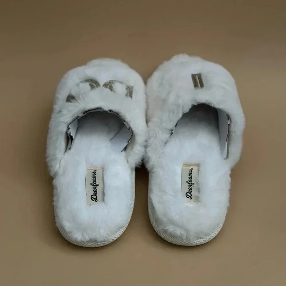 NWOT Women's I Do Slippers by Dearfoams White Size: 5-6 - Picture 4 of 4